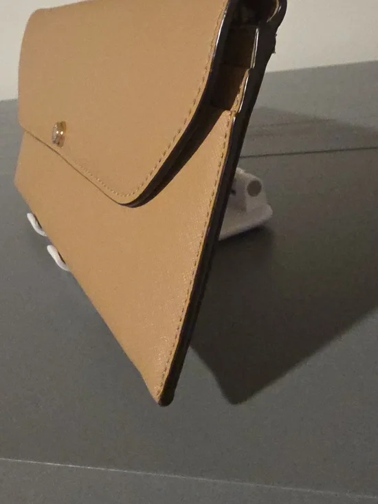 HENRI BENDEL NEW YORK West 57th Travel Organizer Tan Clutch/Wristlet - Picture 13 of 15